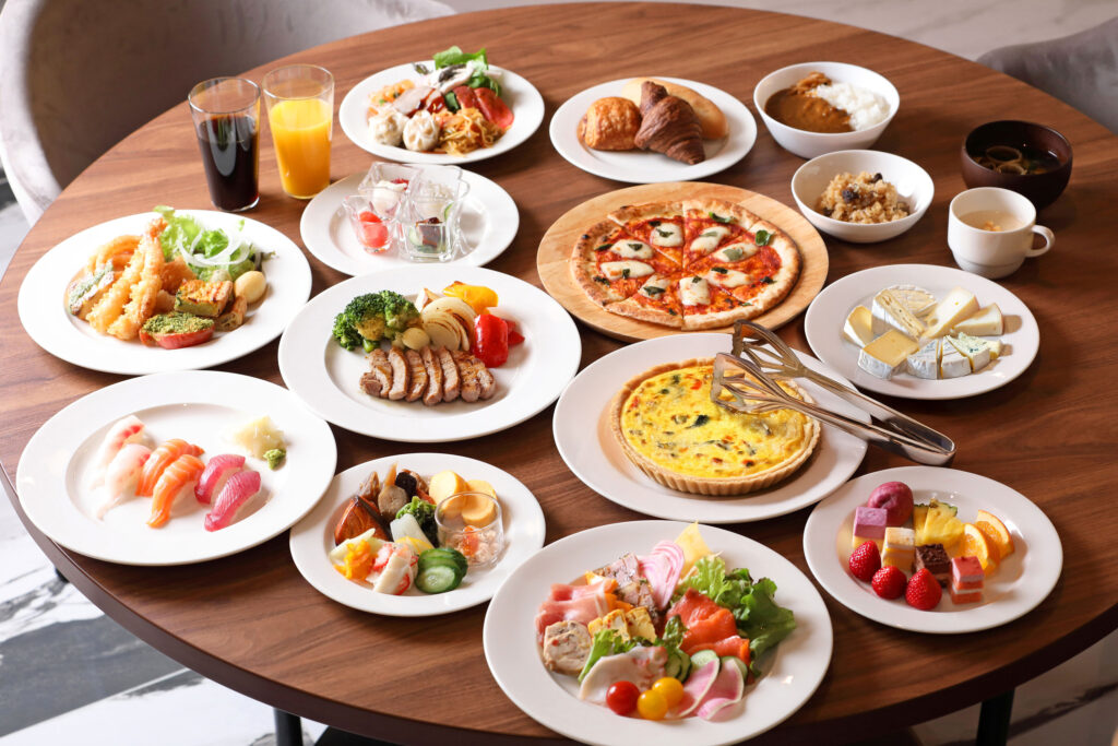 10月3日(金)～【毎週金・土・日限定】『ディナーブッフェ』を開催のご案内